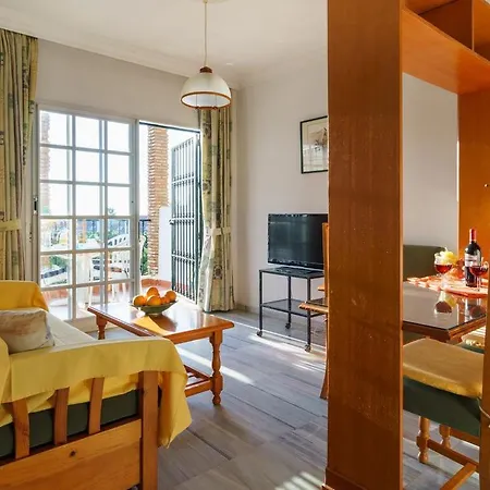 Apartament Seafront, Maritime Promenade *